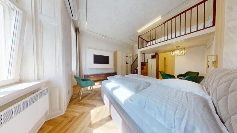 Prodej bytu 1+1, Karlovy Vary, Vřídelní, 42 m2