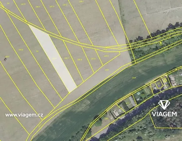 Prodej podílu pole, Nelahozeves, 422 m2