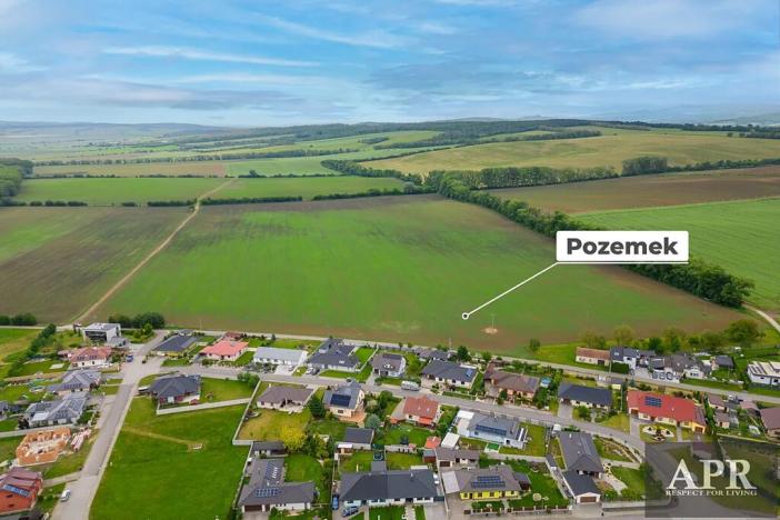 Prodej pozemku pro bydlení, Nivnice, 1831 m2