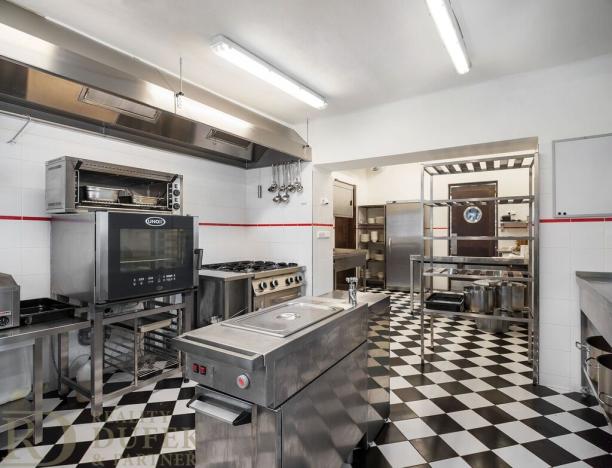 Prodej ubytování, Jestřabí v Krkonoších - Křížlice, 631 m2