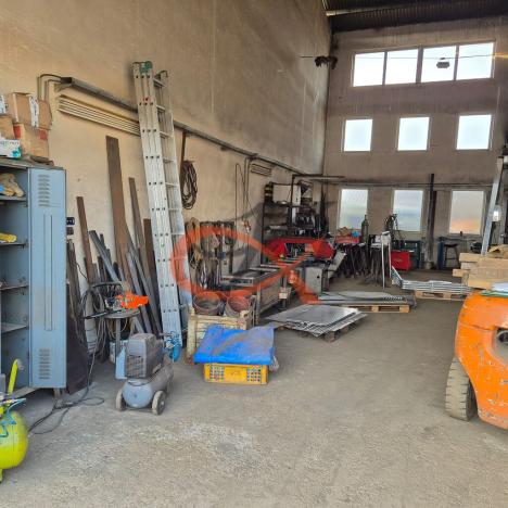 Pronájem výrobních prostor, Valašské Meziříčí - Krhová, 400 m2