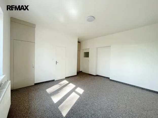 Pronájem pokoje, Lety, 30 m2