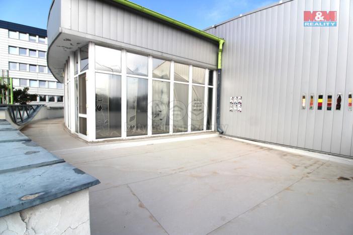 Pronájem kanceláře, Praha - Strašnice, Pod kapličkou, 695 m2