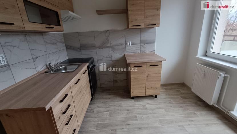Pronájem bytu 2+1, Luštěnice - Zelená, 50 m2