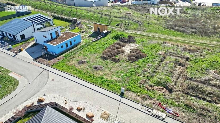 Prodej pozemku pro bydlení, Pohořelice, Květinová, 852 m2