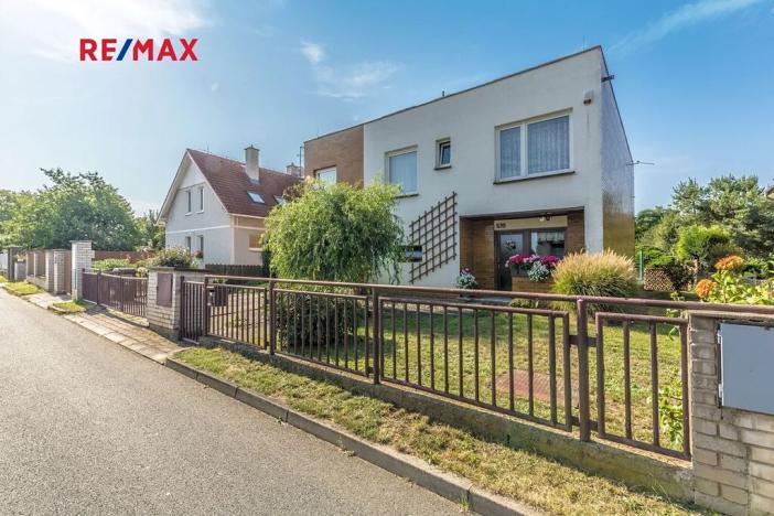 Prodej rodinného domu, Praha - Dolní Počernice, Novozámecká, 231 m2