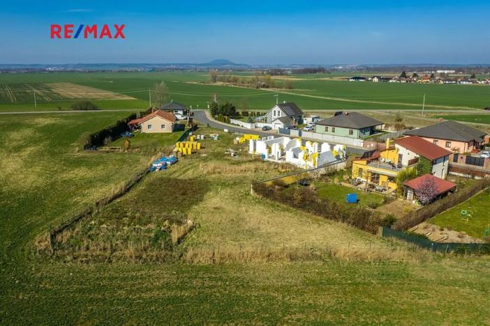 Prodej pozemku pro bydlení, Hořín, 995 m2