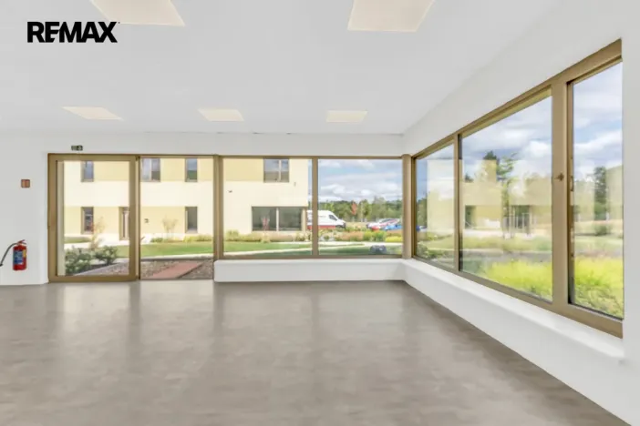 Pronájem obchodního prostoru, Velká Bíteš, 88 m2