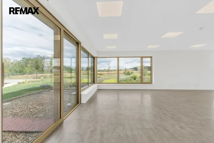 Pronájem obchodního prostoru, Velká Bíteš, 88 m2