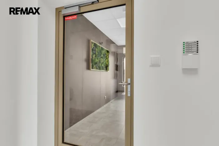 Pronájem obchodního prostoru, Velká Bíteš, 88 m2