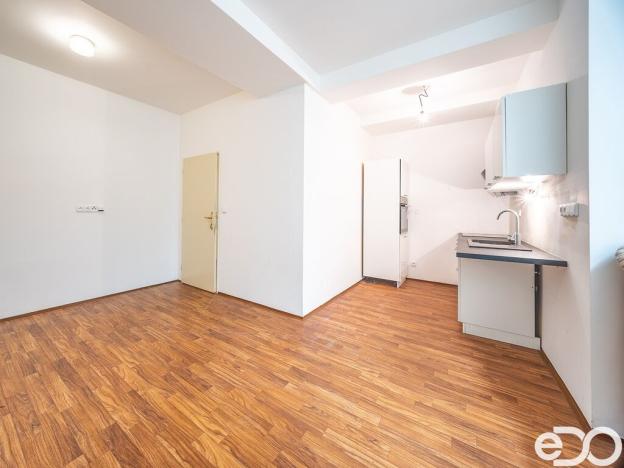 Prodej komerční nemovitosti, Poděbrady, Tyršova, 62 m2