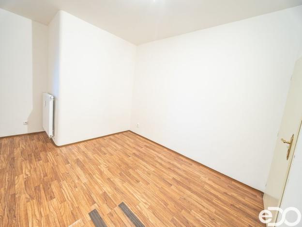 Prodej komerční nemovitosti, Poděbrady, Tyršova, 62 m2