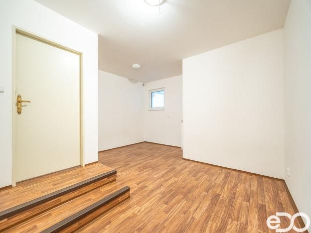 Prodej komerční nemovitosti, Poděbrady, Tyršova, 62 m2