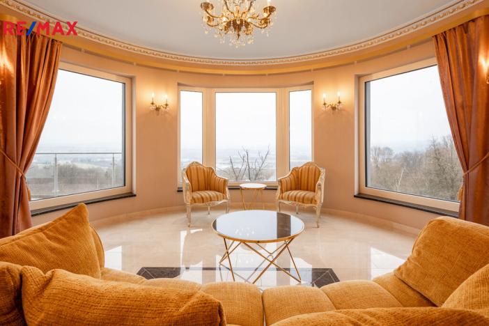 Prodej rodinného domu, Jenišov, Pod Vrchem, 483 m2