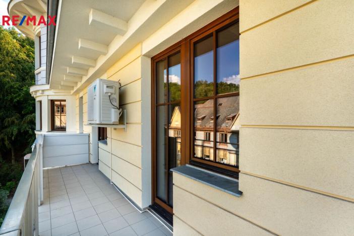 Prodej bytu 6+kk a větší, Karlovy Vary, Svahová, 537 m2