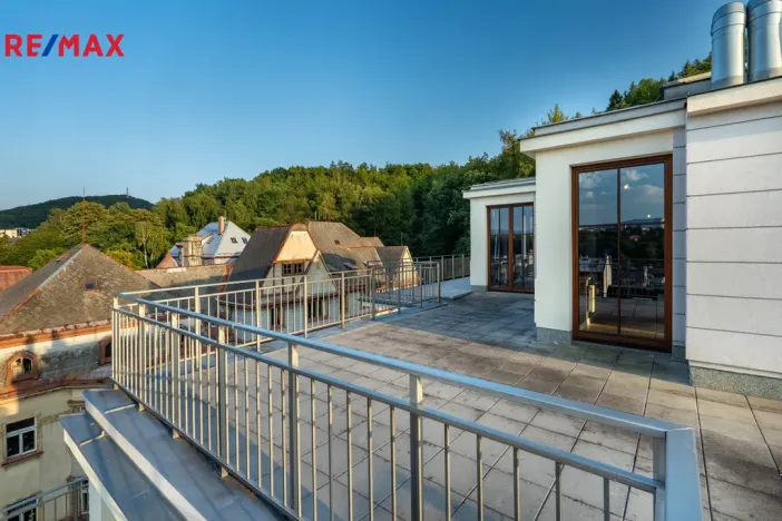 Prodej bytu 6+kk a větší, Karlovy Vary, Svahová, 537 m2