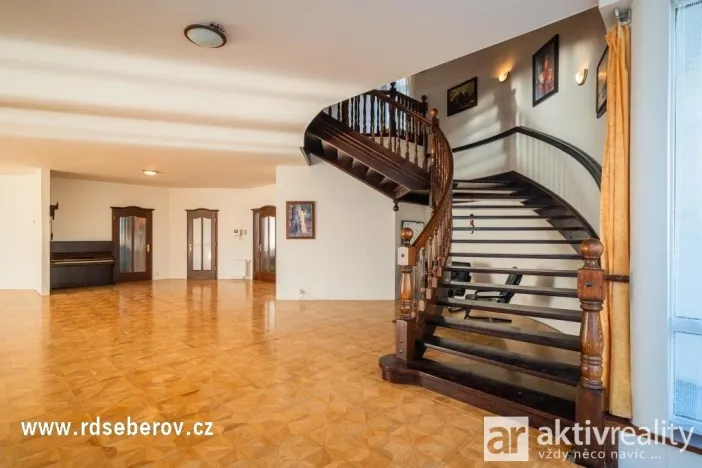 Prodej vily, Praha - Šeberov, K Hrnčířům, 1093 m2