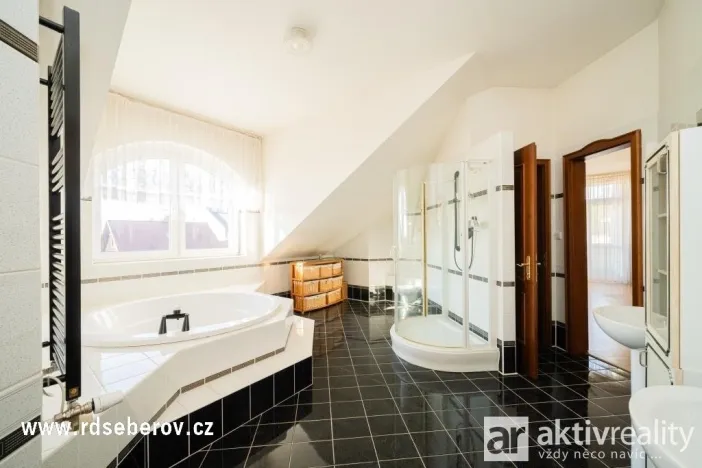 Prodej vily, Praha - Šeberov, K Hrnčířům, 1093 m2