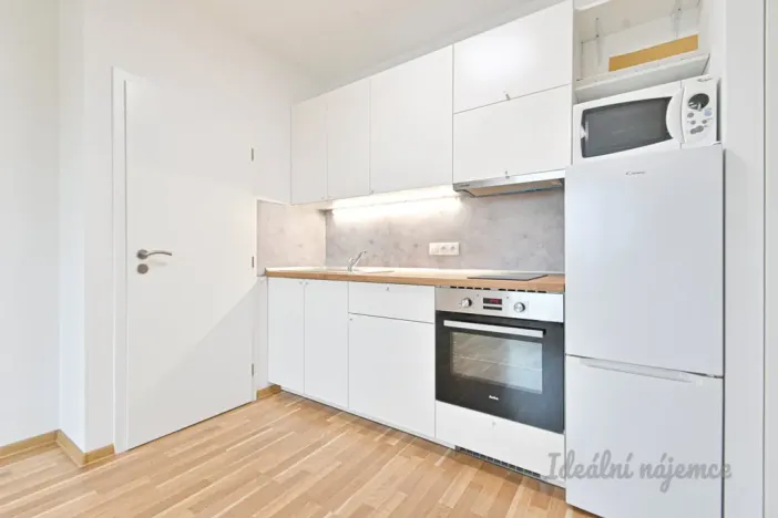 Pronájem bytu 2+kk, Brno, Havránkova, 39 m2