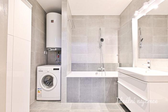 Pronájem bytu 1+kk, Brno - Královo Pole, Mojžíšova, 62 m2