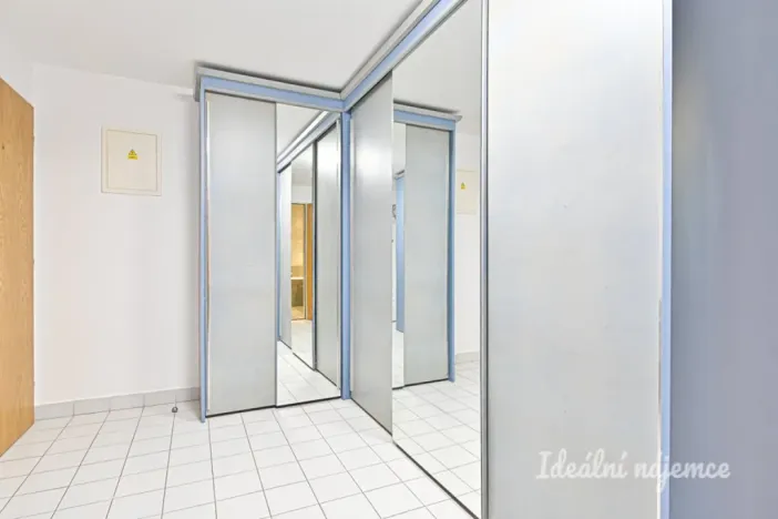 Pronájem bytu 1+kk, Brno - Královo Pole, Mojžíšova, 62 m2