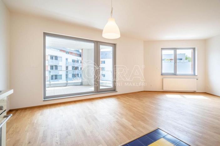 Pronájem bytu 2+kk, Praha - Hloubětín, Krylovecká, 61 m2