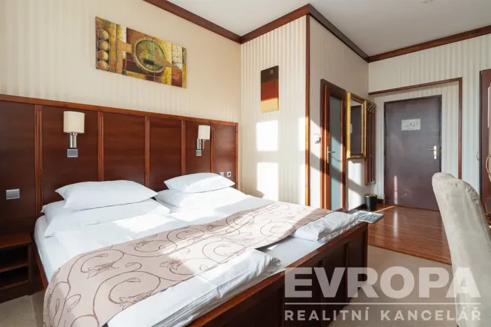 Prodej ubytování, Karlovy Vary - Rybáře, Slepá, 1015 m2
