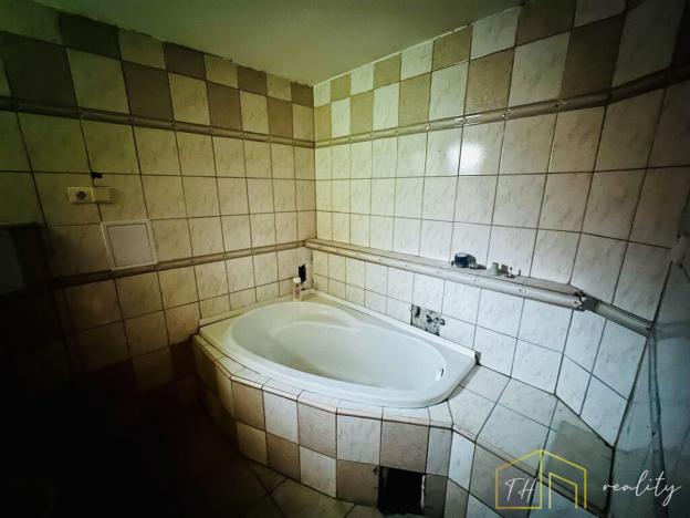 Prodej bytu 3+1, Teplice - Trnovany, gen. Svobody, 71 m2