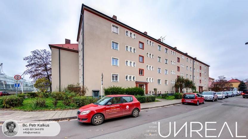 Prodej bytu 2+1, Hradec Králové, Ladova, 63 m2