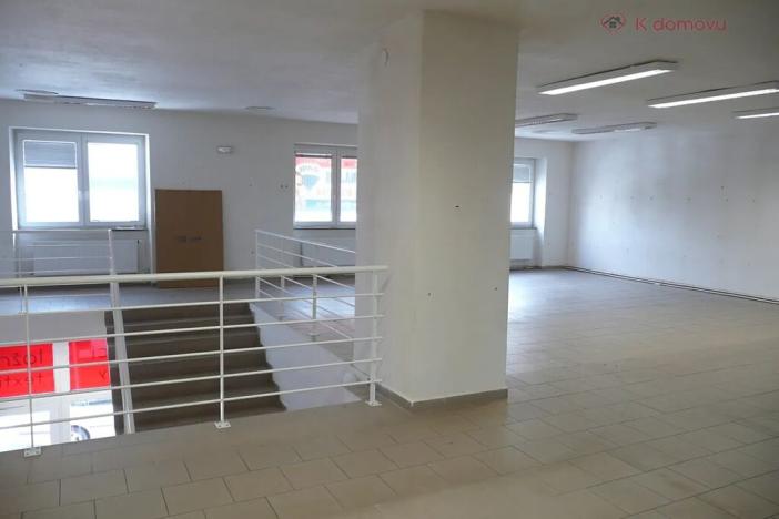 Prodej obchodního prostoru, Veselí nad Moravou, tř. Masarykova, 980 m2