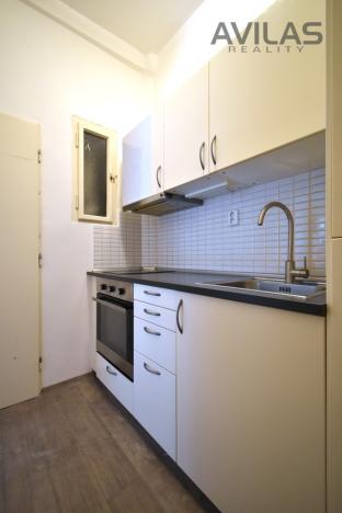 Pronájem bytu 2+kk, Praha - Žižkov, Ambrožova, 52 m2