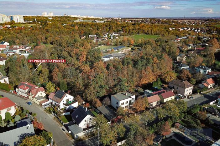 Prodej pozemku pro bydlení, Praha - Kunratice, Strouhalova, 934 m2
