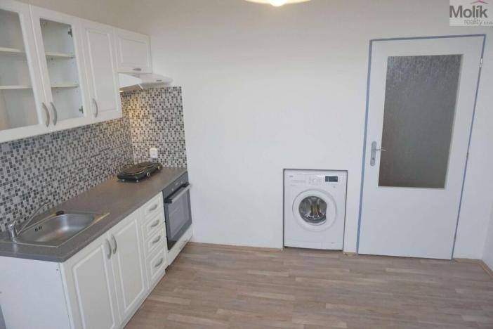 Pronájem bytu 1+1, Chomutov, Jirkovská, 36 m2