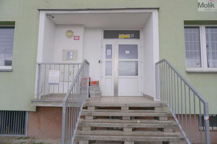 Pronájem bytu 1+1, Chomutov, Jirkovská, 36 m2