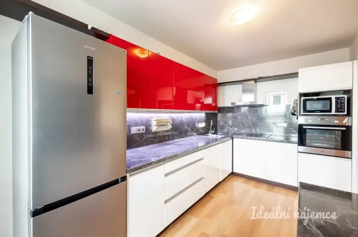 Pronájem bytu 3+1, Praha - Chodov, V jezírkách, 64 m2