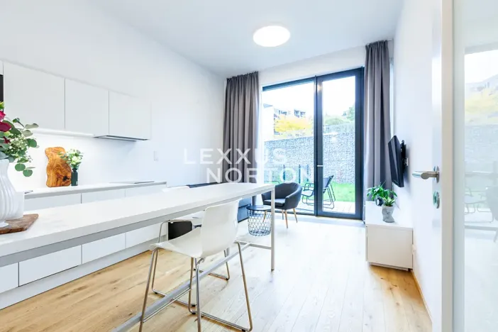 Pronájem bytu 1+kk, Praha - Veleslavín, Na dračkách, 31 m2