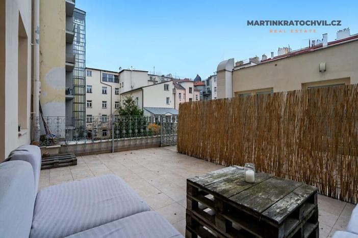 Prodej bytu 1+kk, Praha - Bubeneč, Korunovační, 52 m2