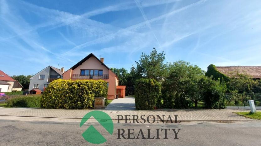 Prodej rodinného domu, Kosice, 200 m2