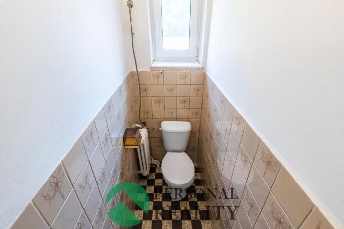 Prodej rodinného domu, Kosice, 200 m2