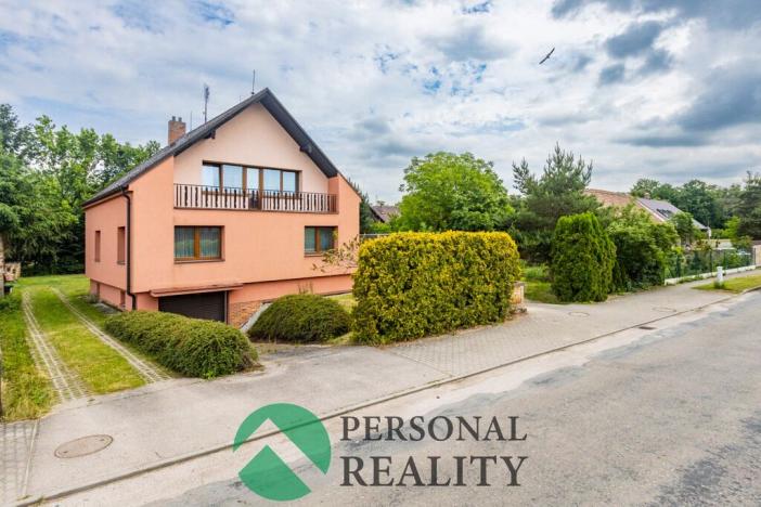 Prodej rodinného domu, Kosice, 200 m2