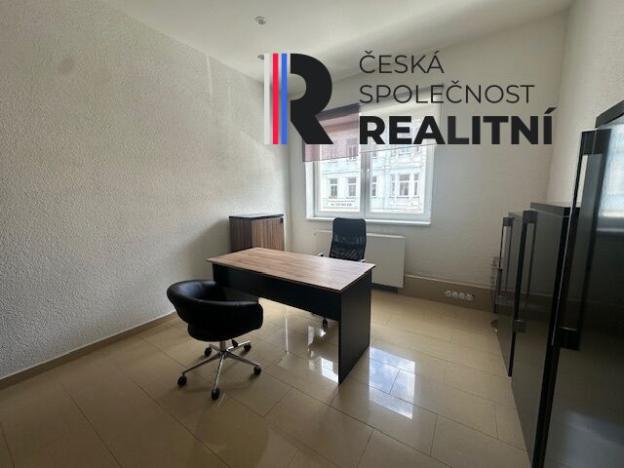 Pronájem kanceláře, Sokolov, Nádražní, 16 m2