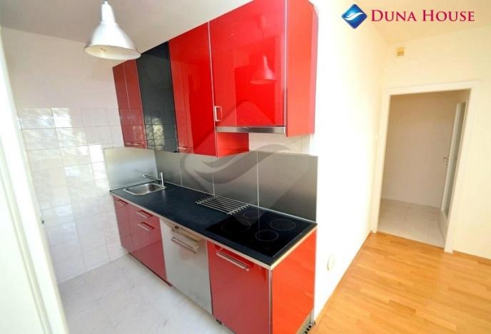 Prodej bytu 2+kk, Praha - Bohnice, Poznaňská, 43 m2