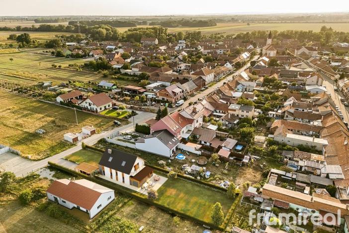Prodej pozemku pro bydlení, Opatovice, Velké dráhy, 1000 m2