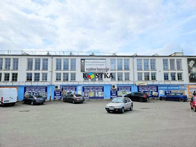 Prodej obchodního prostoru, Nový Jičín, Dolní brána, 2500 m2