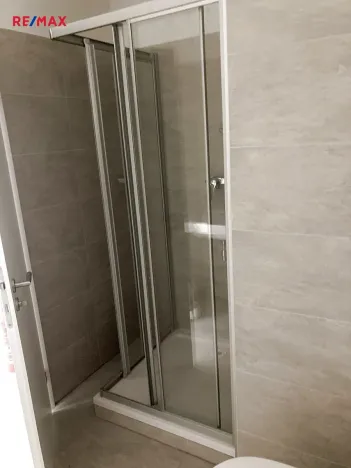 Prodej bytu 1+kk, Praha - Dolní Počernice, Černodolská, 39 m2