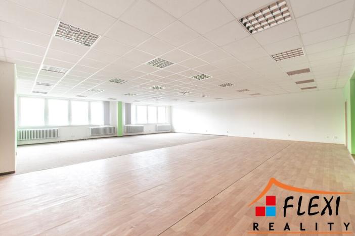 Pronájem kanceláře, Ostrava, Hrušovská, 515 m2