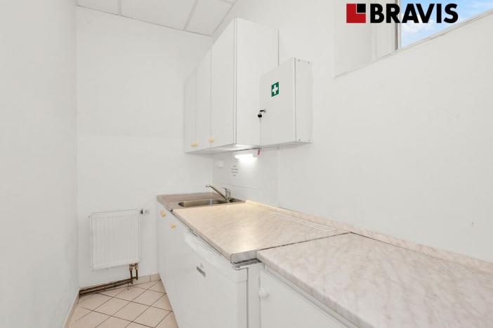 Pronájem kanceláře, Blansko, Čapkova, 1385 m2