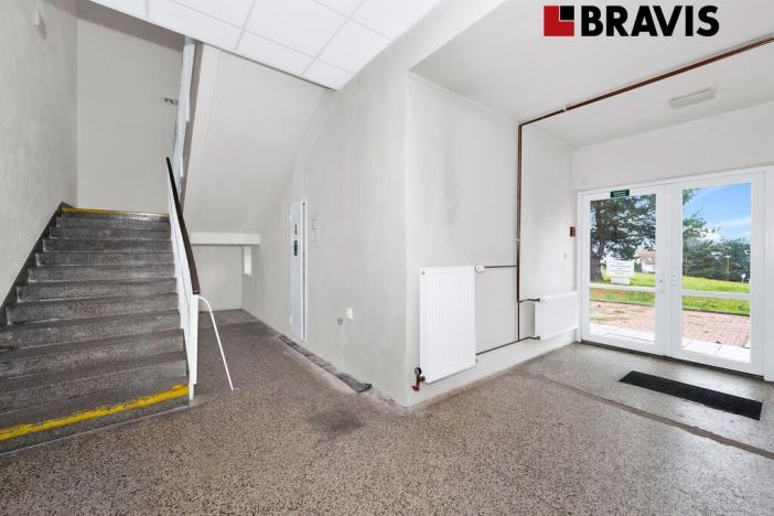 Pronájem kanceláře, Blansko, Čapkova, 1385 m2