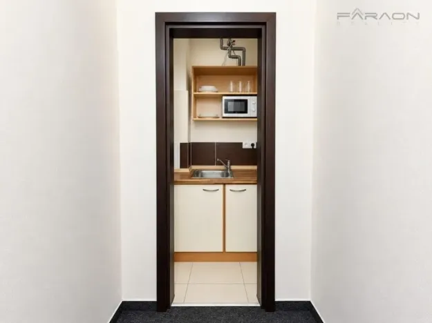 Pronájem kanceláře, Praha - Kunratice, Jana Růžičky, 18 m2