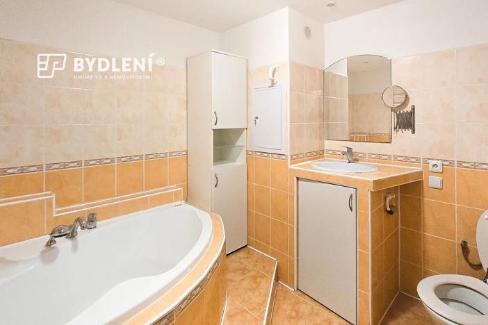 Pronájem bytu 3+1, Most, U Stadionu, 64 m2